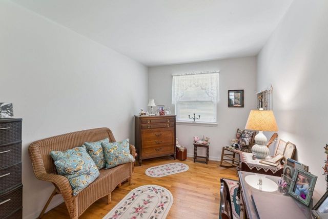 8389 Manchester Drive, Grand Blanc, MI 48439