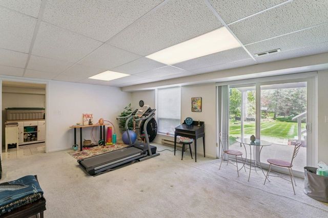 8389 Manchester Drive, Grand Blanc, MI 48439