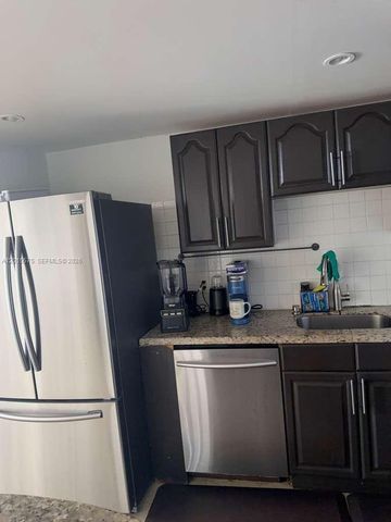 13499 Biscayne Blvd 906, North Miami, FL 33181