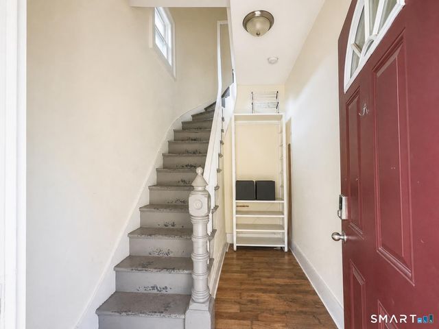 26 Compton Street 2, New Haven, CT 06511