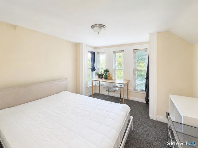 26 Compton Street 2, New Haven, CT 06511