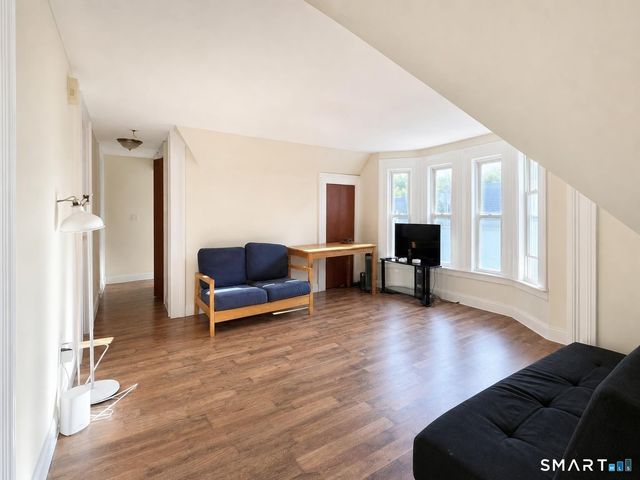 26 Compton Street 2, New Haven, CT 06511
