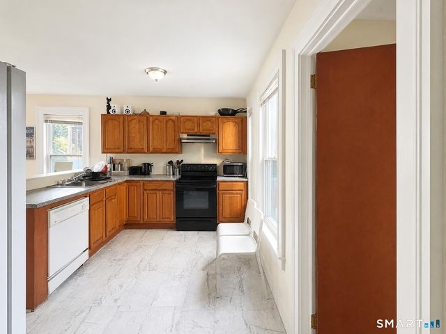 26 Compton Street 2, New Haven, CT 06511