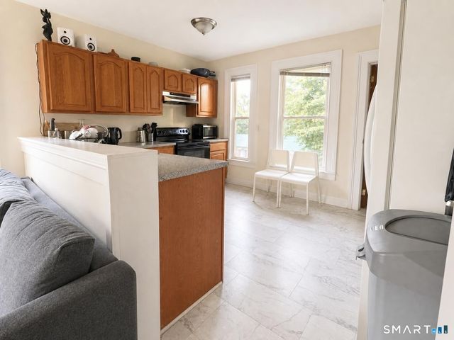 26 Compton Street 2, New Haven, CT 06511