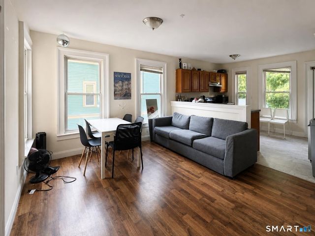26 Compton Street 2, New Haven, CT 06511