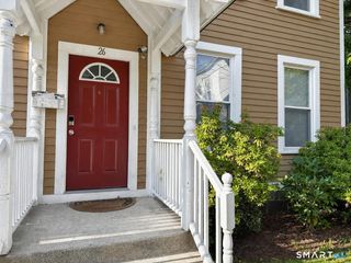 26 Compton Street 2, New Haven, CT 06511