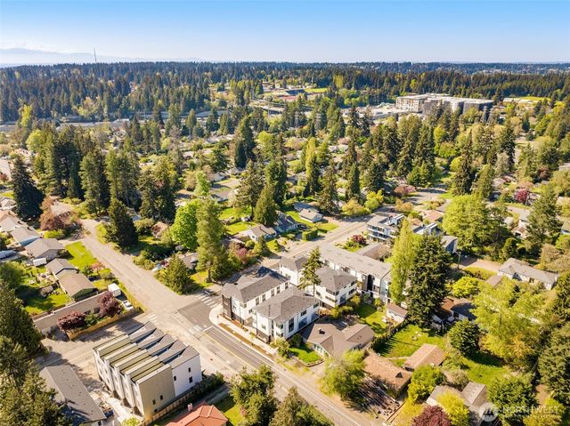 18000 C 10th Avenue NE, Shoreline, WA 98155