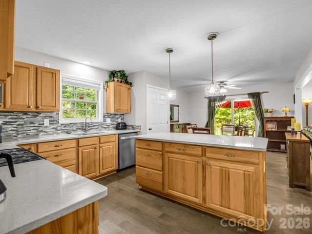 141 Dalton Court, Lake Lure, NC 28746