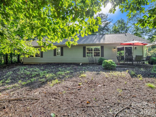 141 Dalton Court, Lake Lure, NC 28746
