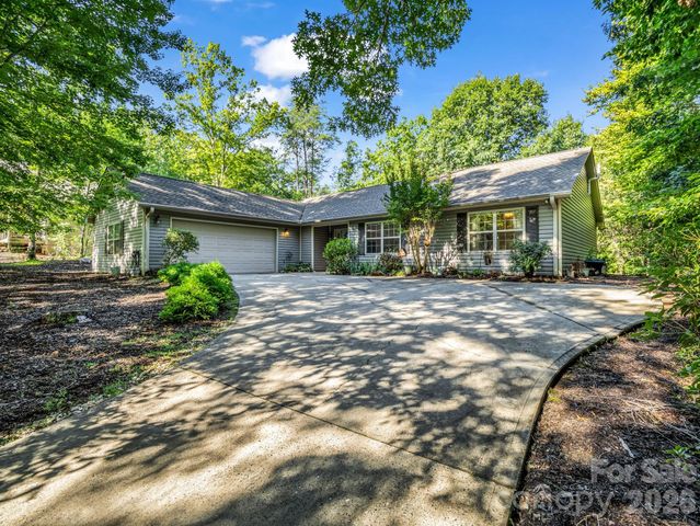 141 Dalton Court, Lake Lure, NC 28746