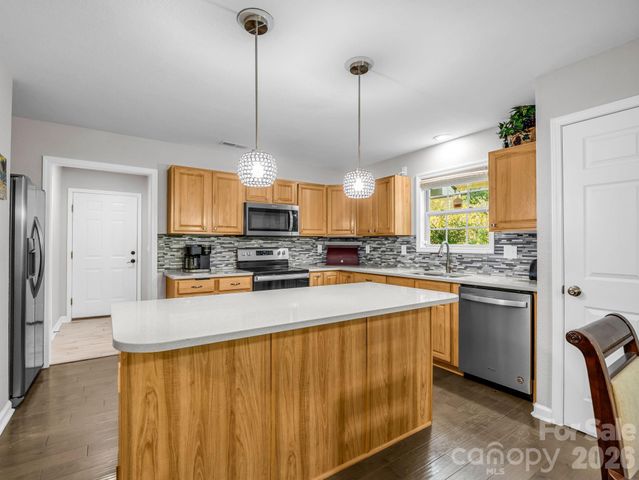 141 Dalton Court, Lake Lure, NC 28746