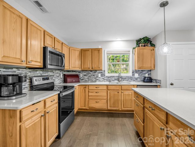 141 Dalton Court, Lake Lure, NC 28746