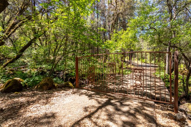 7722 Hidden Creek Lane, Shingletown, CA 96088