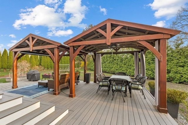 18 Webster Rd, Lexington, MA 02421