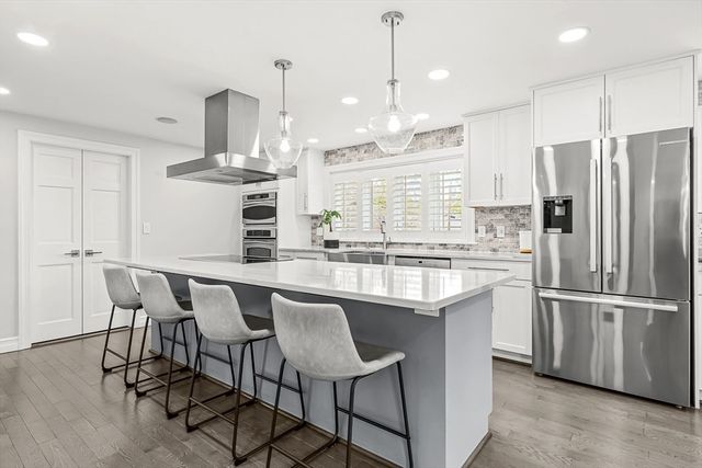 18 Webster Rd, Lexington, MA 02421