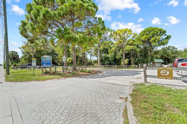 2911 WOODPINE COURT, Sarasota, FL 34231
