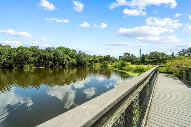 2911 WOODPINE COURT, Sarasota, FL 34231