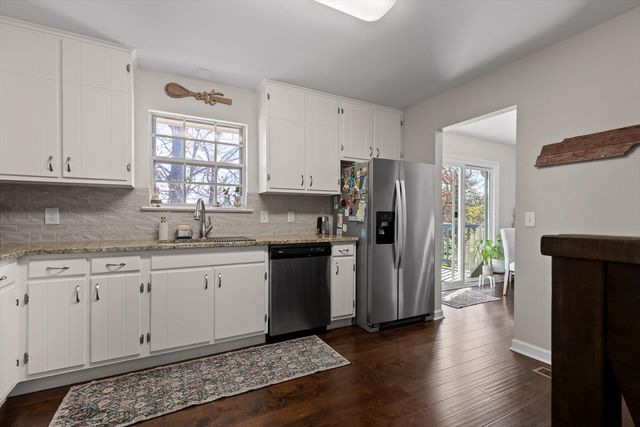 8437 Cross Timbers Circle, Hixson, TN 37343