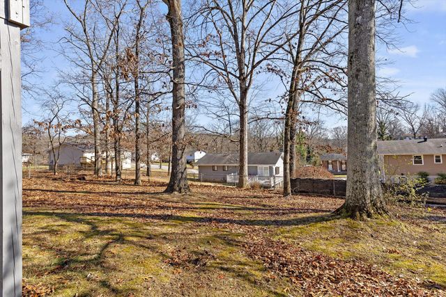 8437 Cross Timbers Circle, Hixson, TN 37343