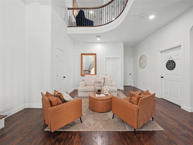 6701 Nauert Road, Forest Hill, TX 76140