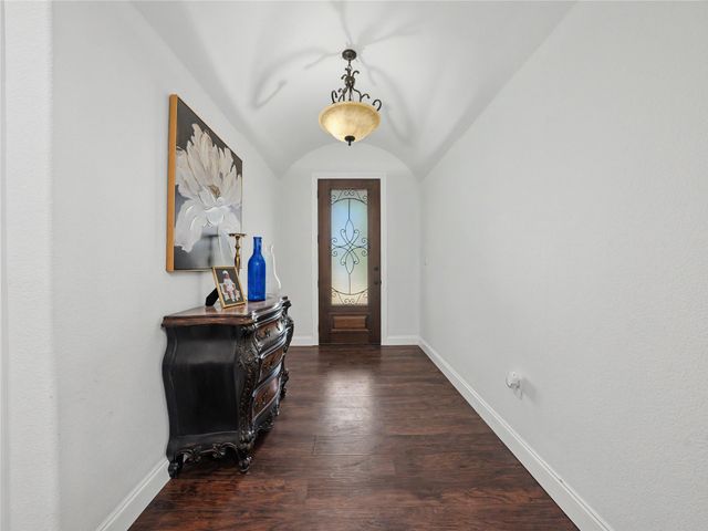 6701 Nauert Road, Forest Hill, TX 76140
