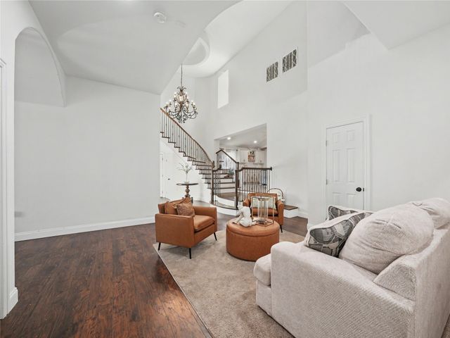 6701 Nauert Road, Forest Hill, TX 76140