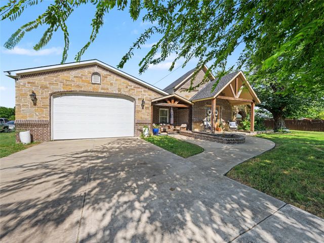 6701 Nauert Road, Forest Hill, TX 76140