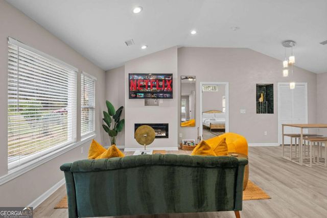 1041 Stonewall Drive SE, Atlanta, GA 30315