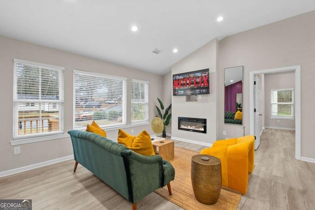 1041 Stonewall Drive SE, Atlanta, GA 30315