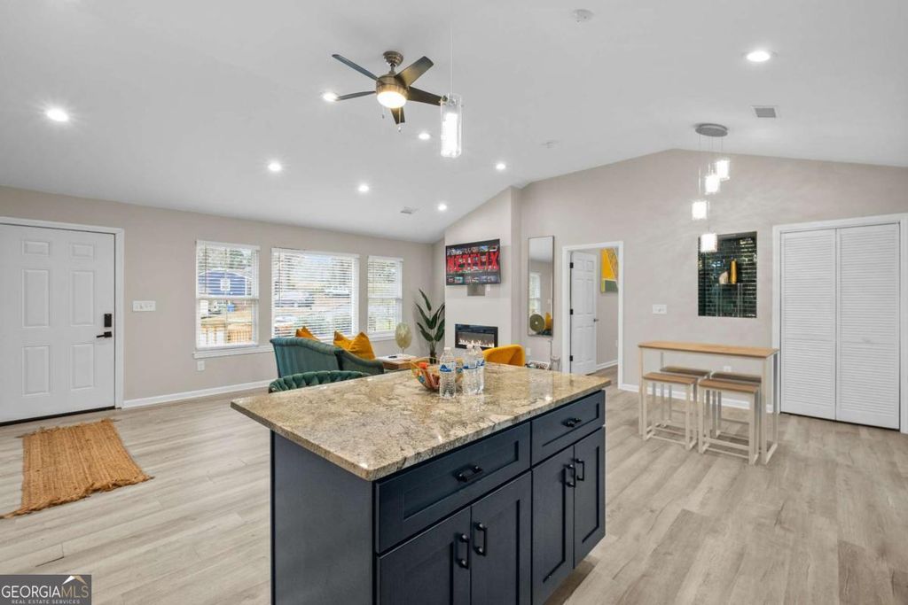 1041 Stonewall Drive SE, Atlanta, GA 30315 — photo 4