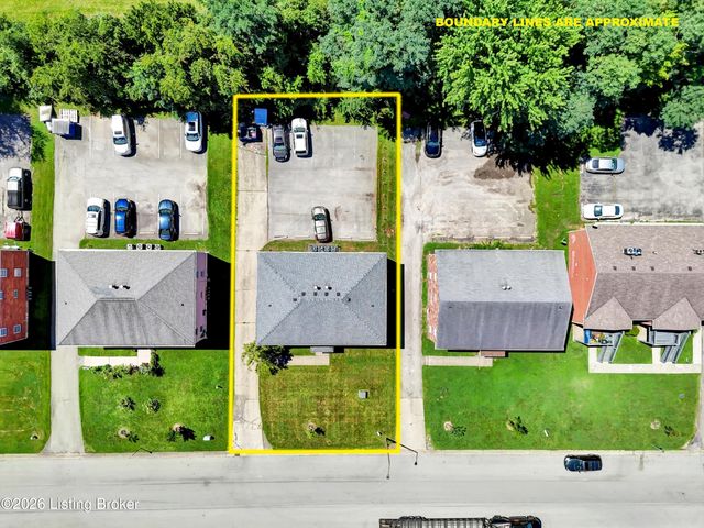 4342 Newport Rd, Louisville, KY 40218