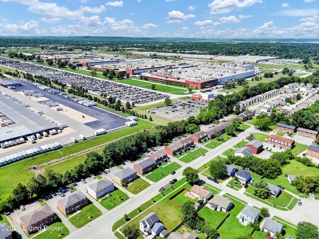 4342 Newport Rd, Louisville, KY 40218