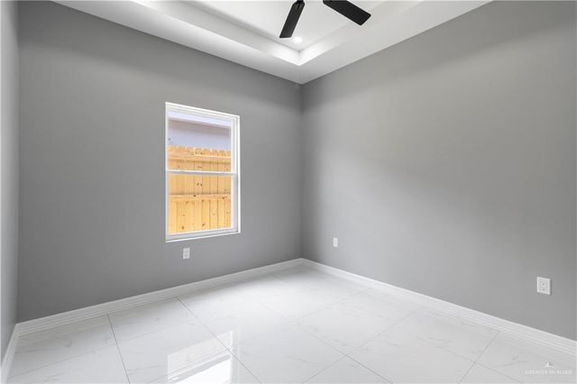 916 13th Street, Alamo, TX 78589