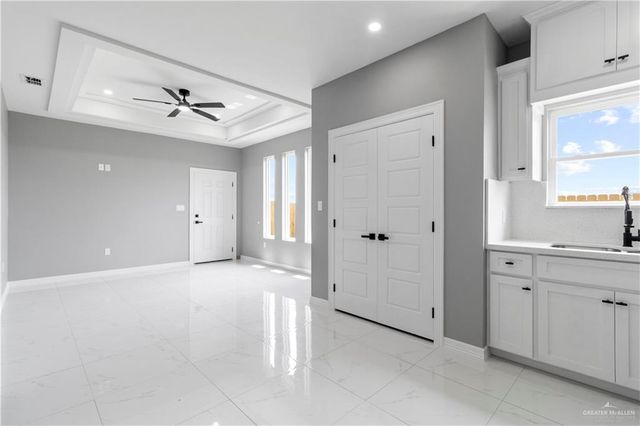 916 13th Street, Alamo, TX 78589