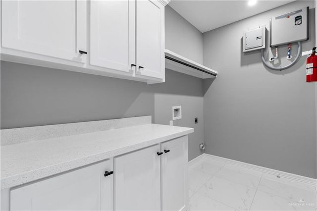 916 13th Street, Alamo, TX 78589