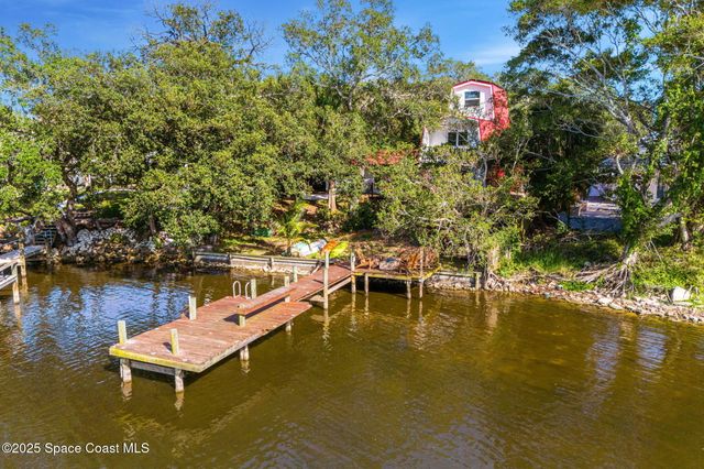 1428 Rose Court, Melbourne, FL 32935