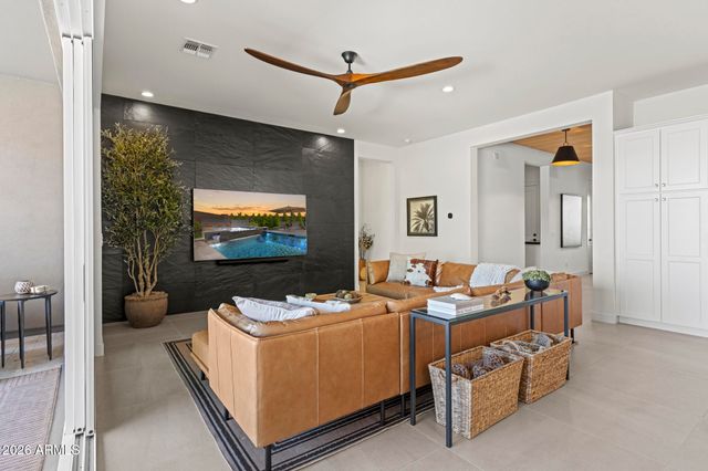 17702 W GUTHRIE Street, Surprise, AZ 85388