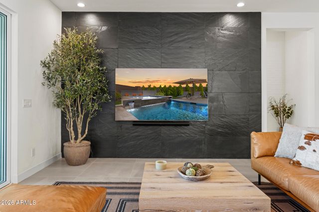 17702 W GUTHRIE Street, Surprise, AZ 85388