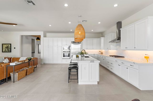 17702 W GUTHRIE Street, Surprise, AZ 85388