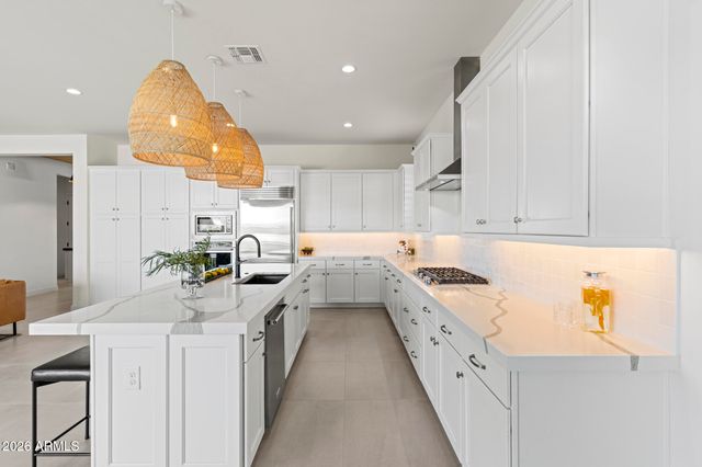 17702 W GUTHRIE Street, Surprise, AZ 85388