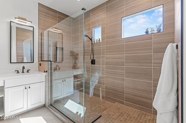 17702 W GUTHRIE Street, Surprise, AZ 85388