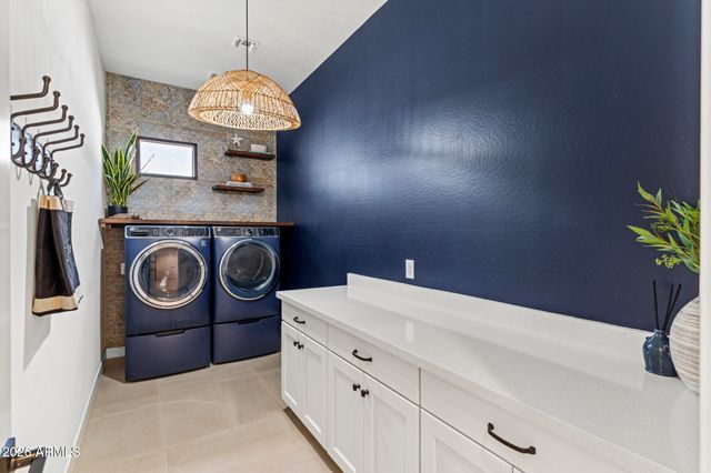 17702 W GUTHRIE Street, Surprise, AZ 85388