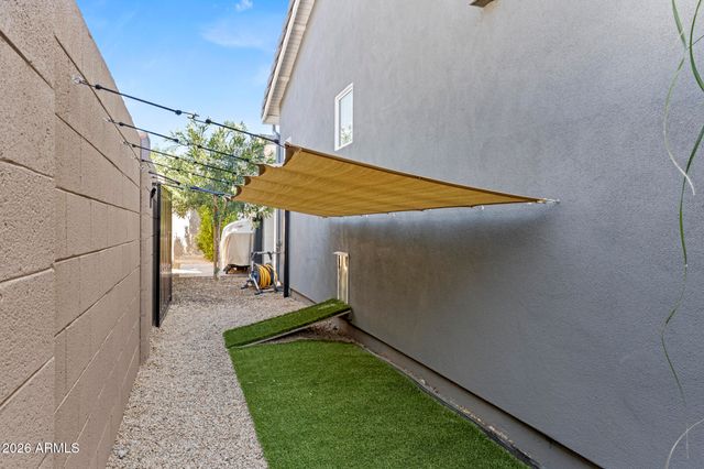 17702 W GUTHRIE Street, Surprise, AZ 85388