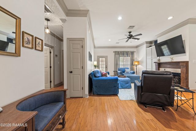 203 Commons Drive, Lafayette, LA 70508