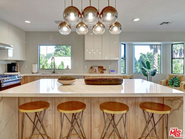 1920 N San Gorgonio Road, Palm Springs, CA 92262