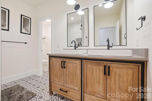 308 Walkers Bluff Court, Waxhaw, NC 28173
