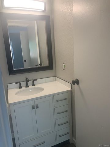 4127 S Hannibal Street, Aurora, CO 80013