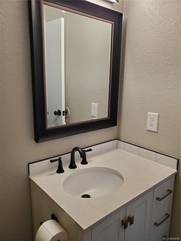 4127 S Hannibal Street, Aurora, CO 80013