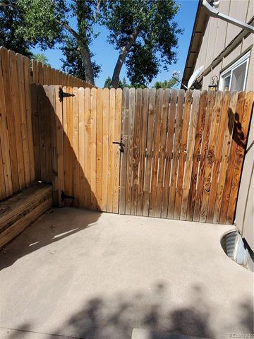 4127 S Hannibal Street, Aurora, CO 80013