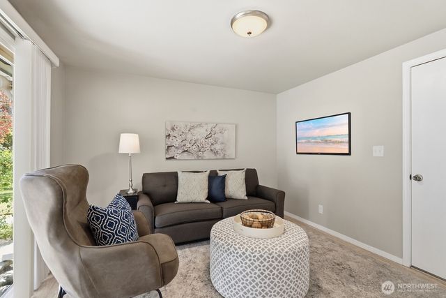 21225 96th Avenue W, Edmonds, WA 98020